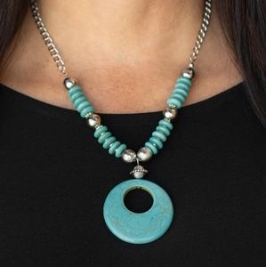 Paparazzi Oasis Goddess Blue Necklace